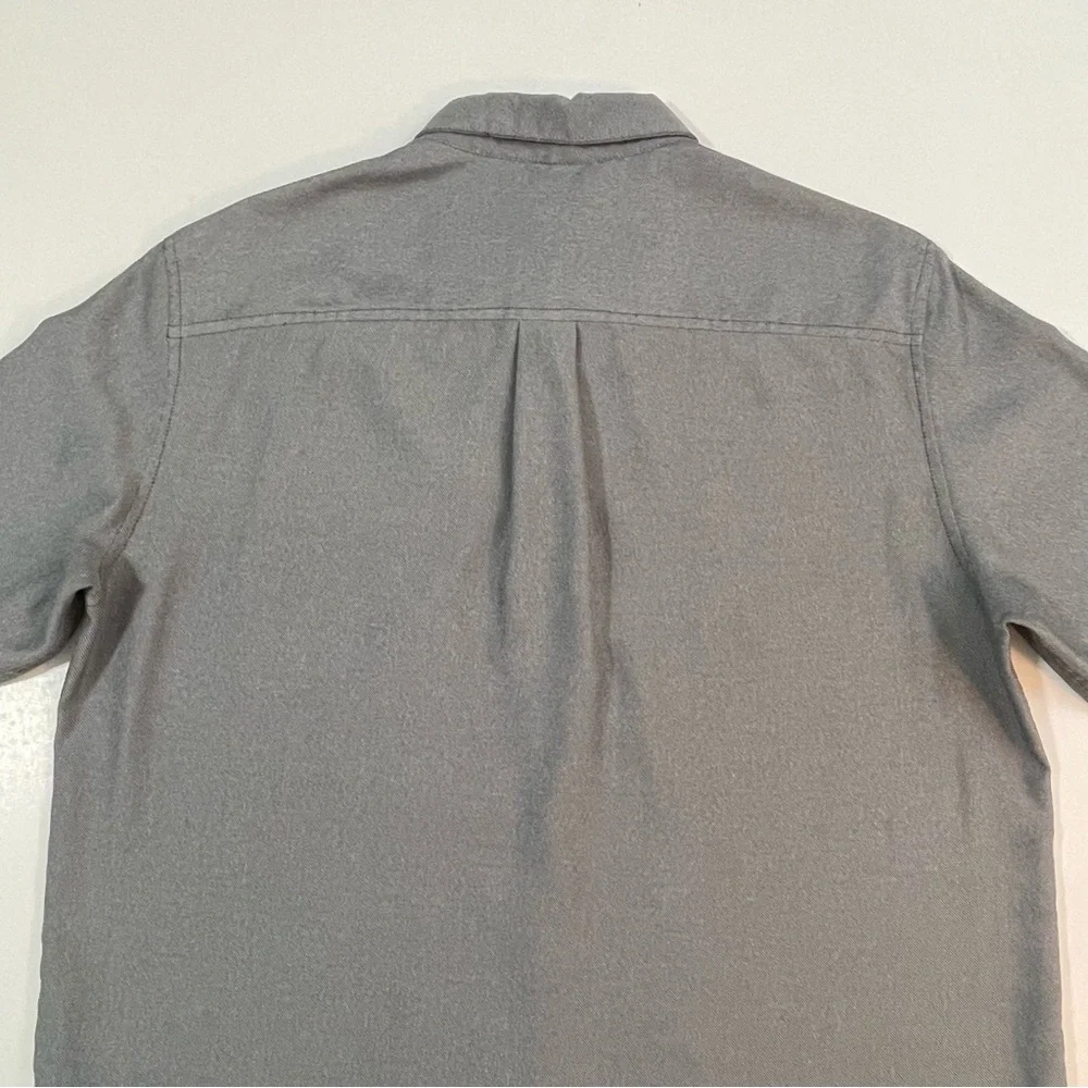 The North Face Men’s‎ XL Thermocore Gray Flannel Button Up Casual